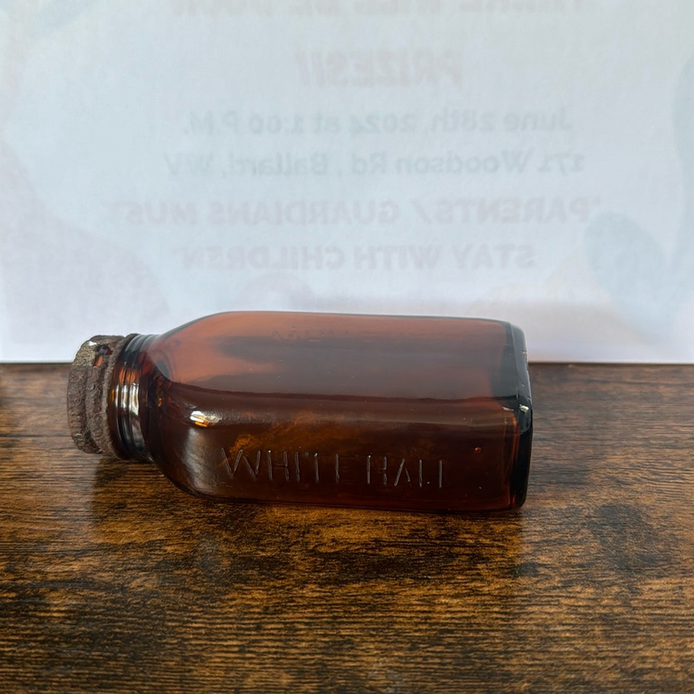 WhiteHall Anacine Bottle w/ partial lid
